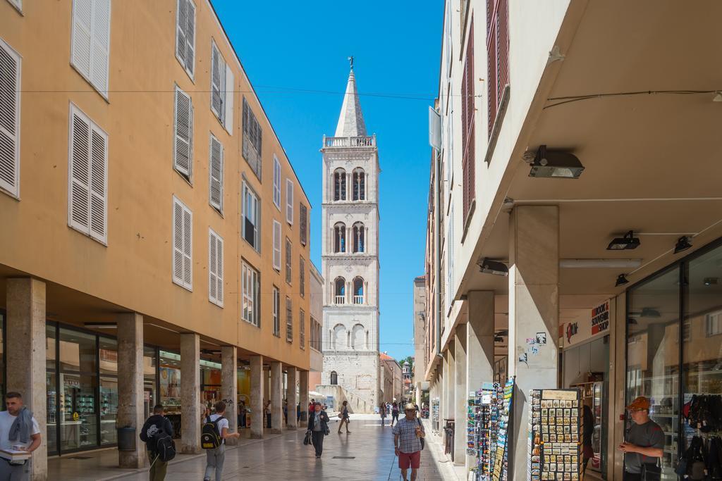 Lanterna & Penzión pre hostí Zadar