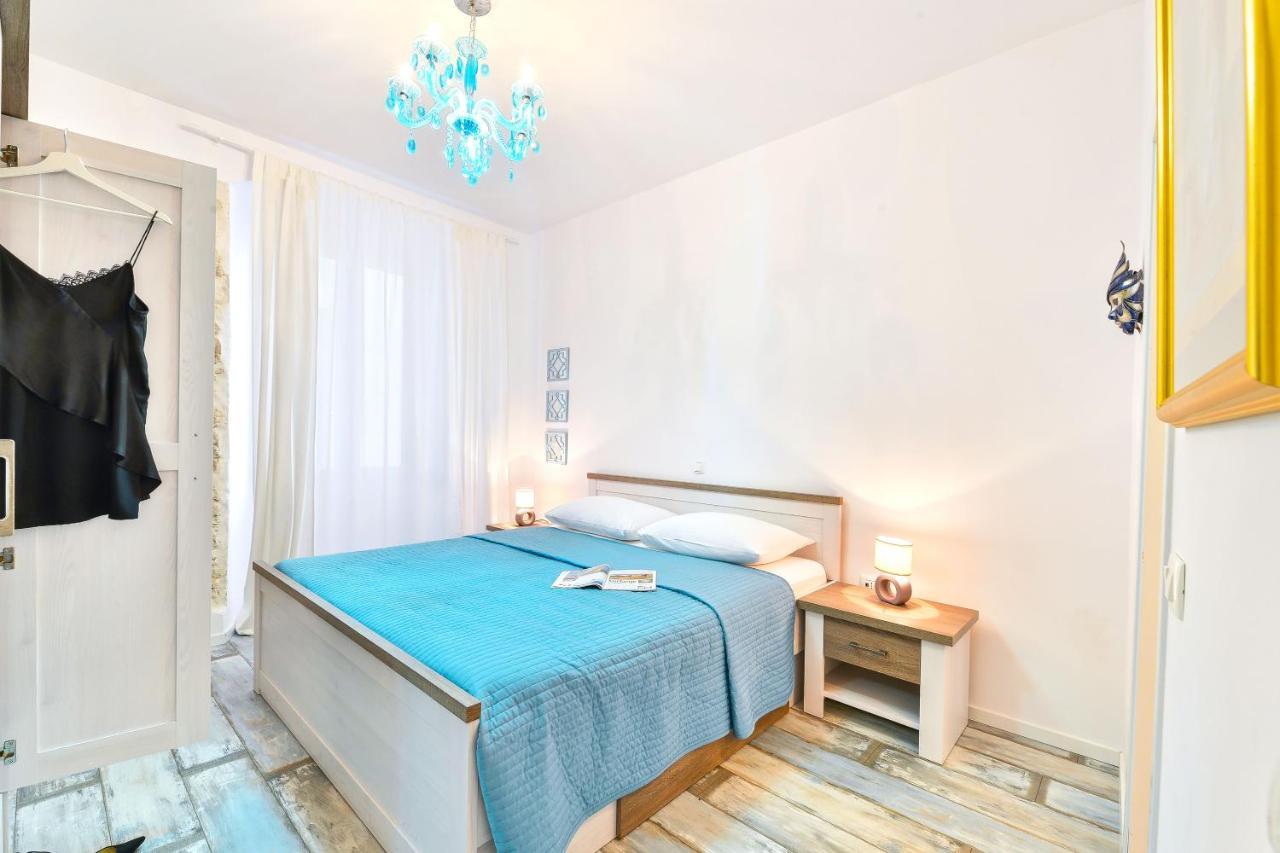 Lanterna & 3* Zadar